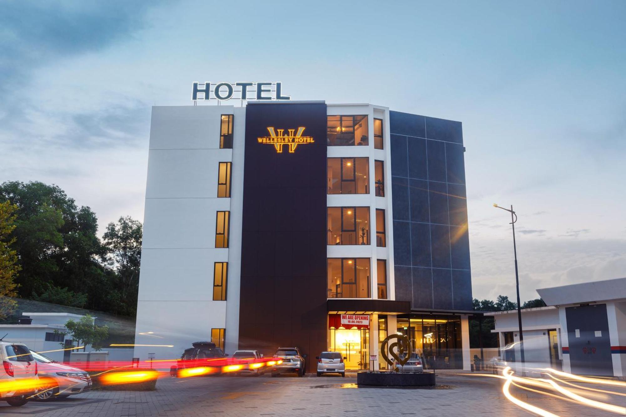 Simpang Ampat  Wellesley Hotel מראה חיצוני תמונה